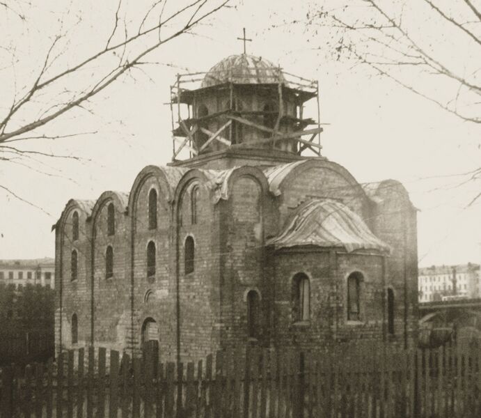Файл:Blagoveschenskaya tserkov 1993-1998.jpg