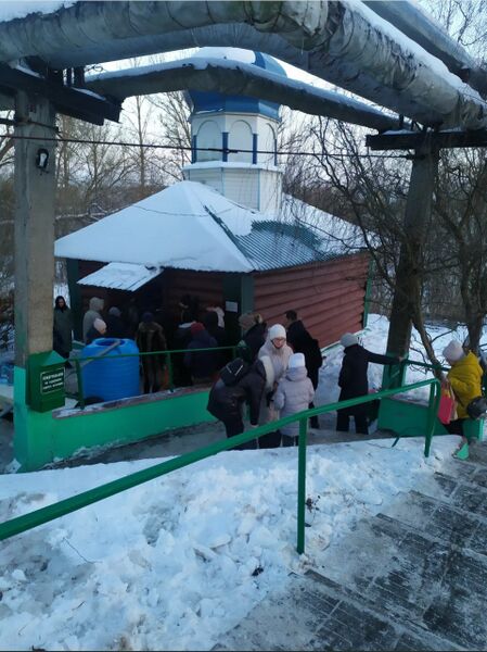 Файл:Paraskeva Pyatnica chasovnya.jpg