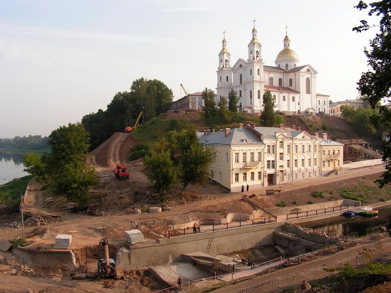 Файл:Usp-sobor-vitba-avg2010.JPG