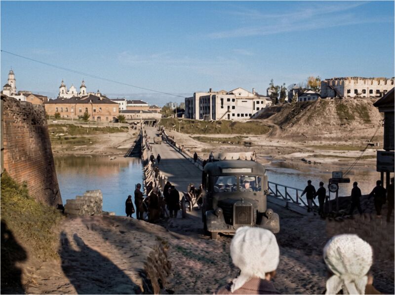 Файл:Derevyannyj-most-na-Tolstogo-1941.jpg